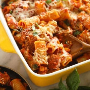 ChickenChicken parmesan casserole in a casserole dish.Parmesan Casserole