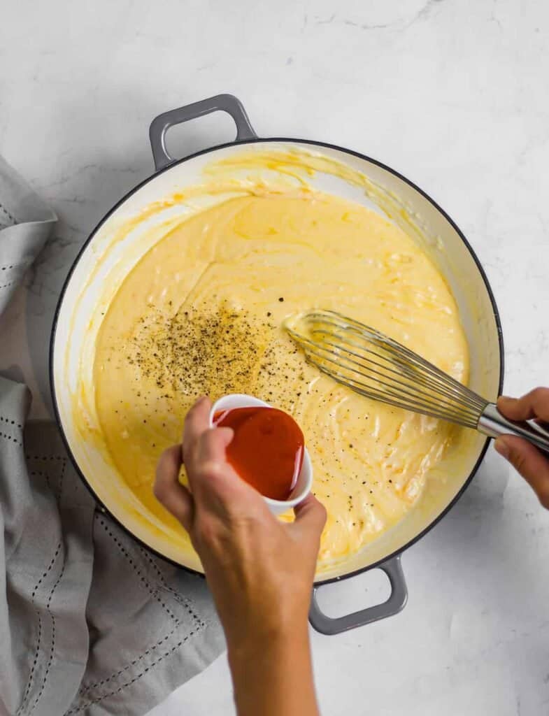 cheese sauce for mac and cheese in dutch oven