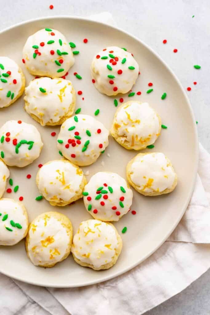 Ricotta cookies on a plate. 
