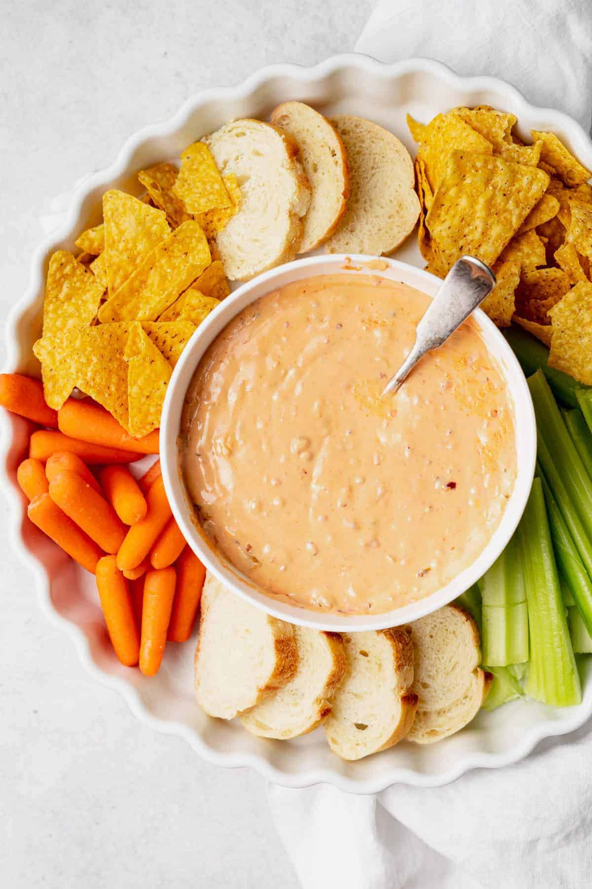 Slow Cooker Queso Dip (super Creamy!) - The Cheese Knees