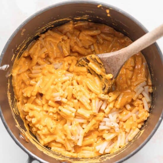 mac and cheese in pot.