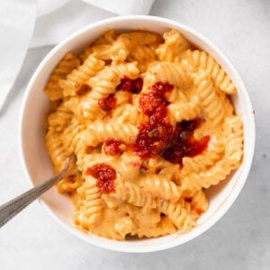 Mac and cheese in a bowl.