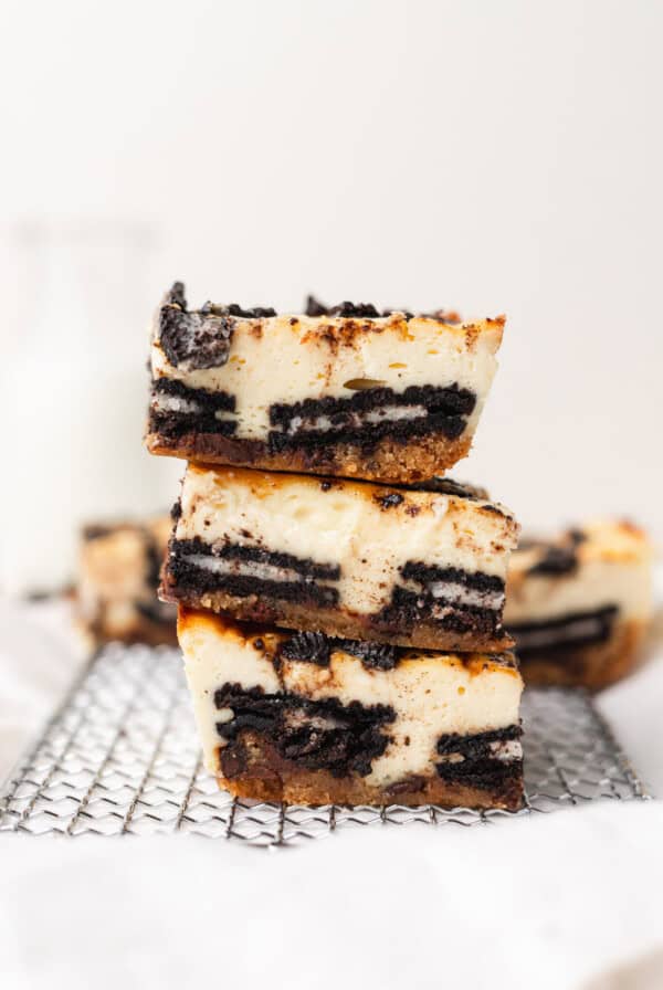 Slutty cheesecake bars