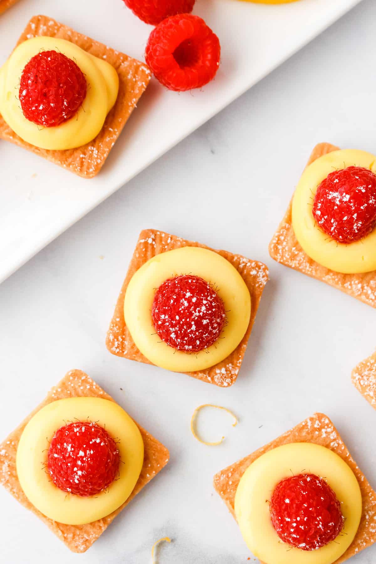 no-bake lemon cheesecake bites on plate