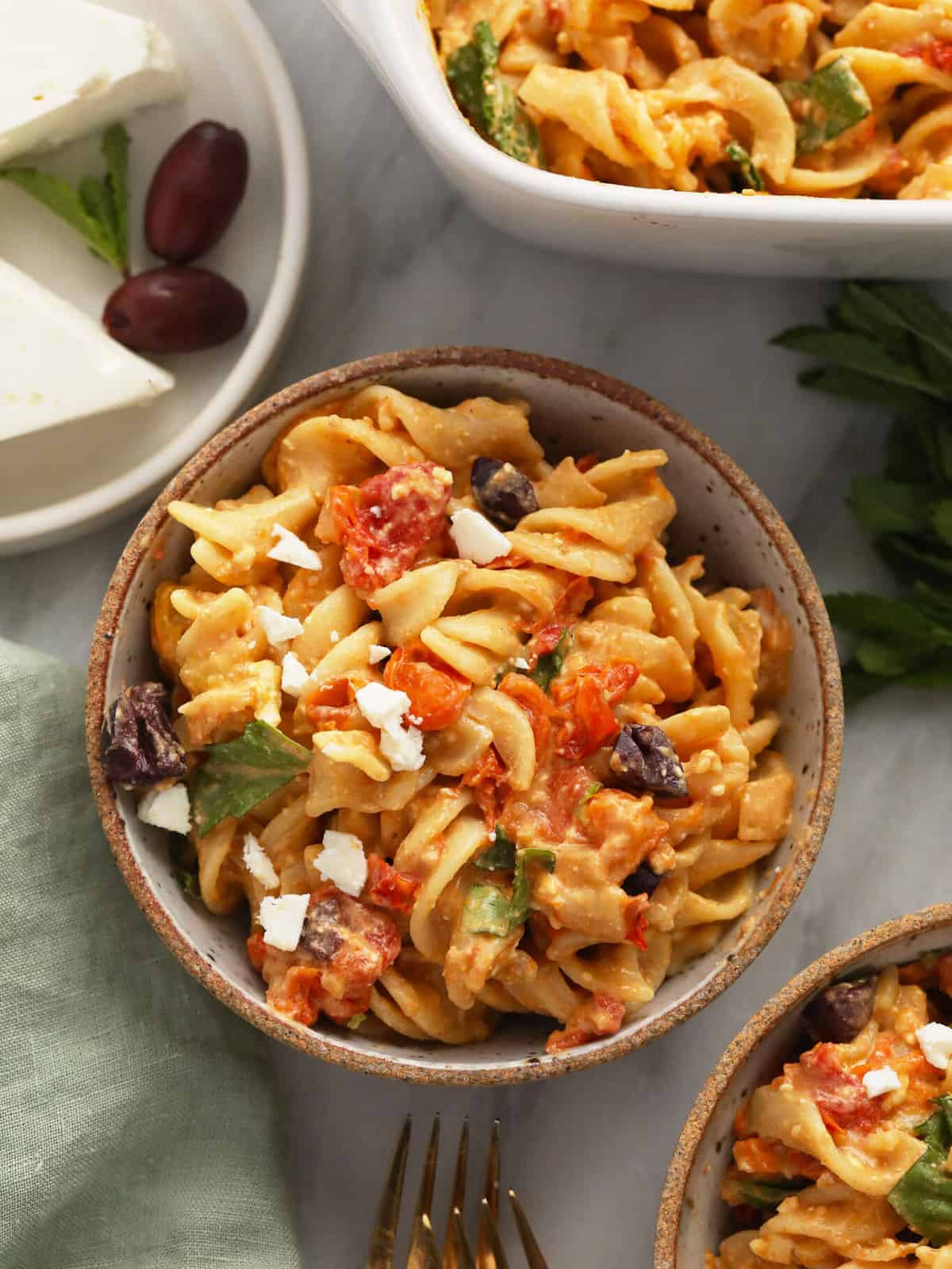 TikTok Feta Pasta Cheese Knees