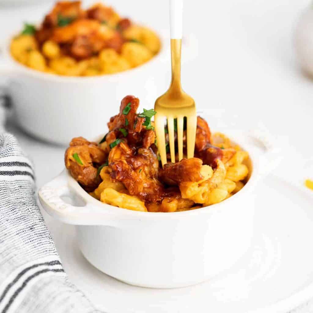 Bbq Chicken Mac And Cheese One Pot Meal The Cheese Knees