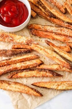 Air Fryer Garlic Parmesan Fries - The Cheese Knees