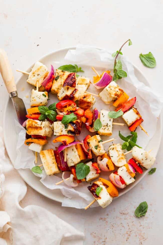 Grilled Halloumi Skewers (w/ za'atar marinade!) The Cheese Knees