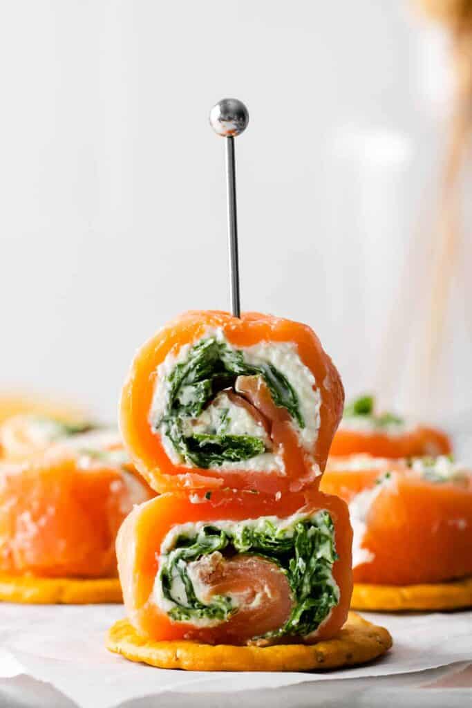 Smoked salmon and cream cheese rolls