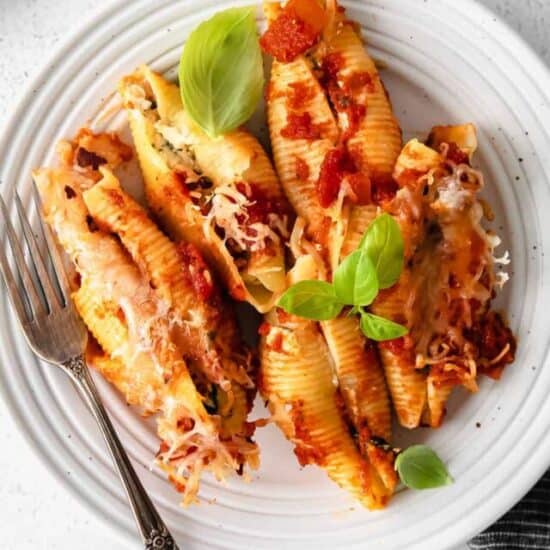 a plate of ricotta stuffed shells