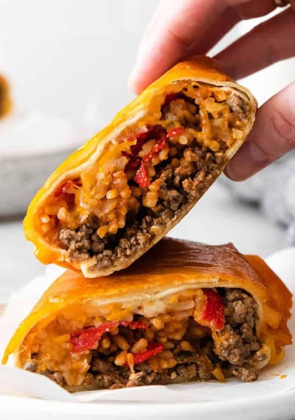 cropped-Taco-Bell-Grilled-Cheese-Burrito-08.jpg