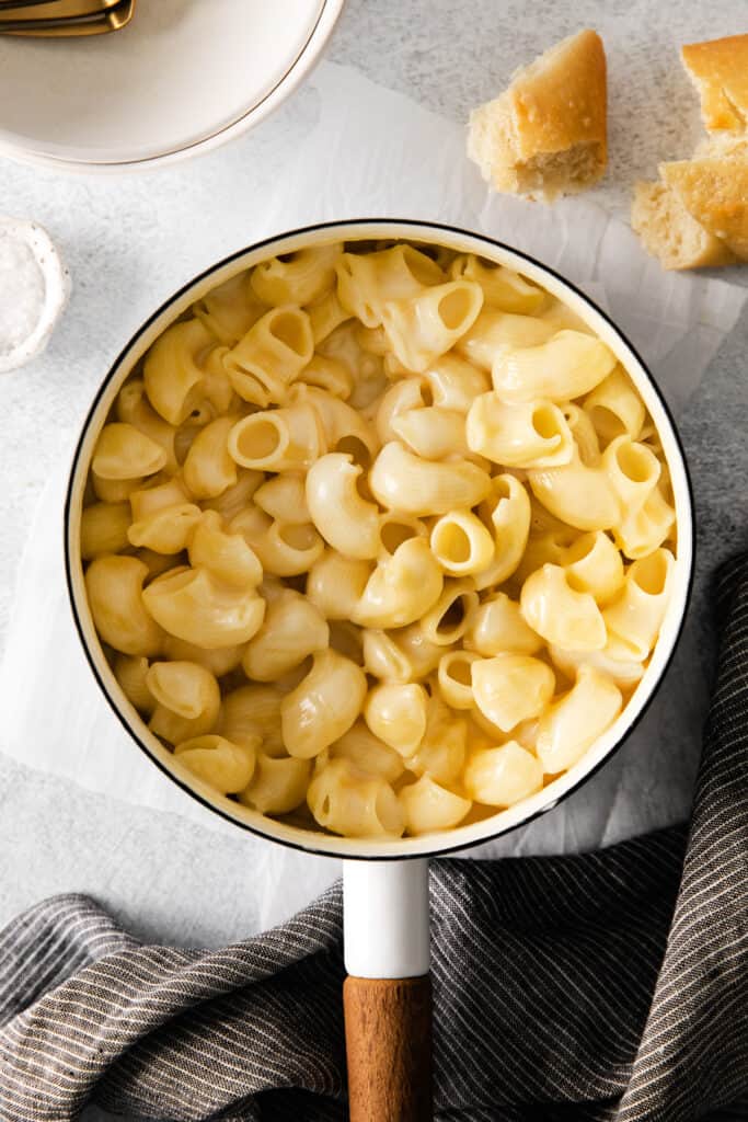 homemade Panera mac and cheese in pot.