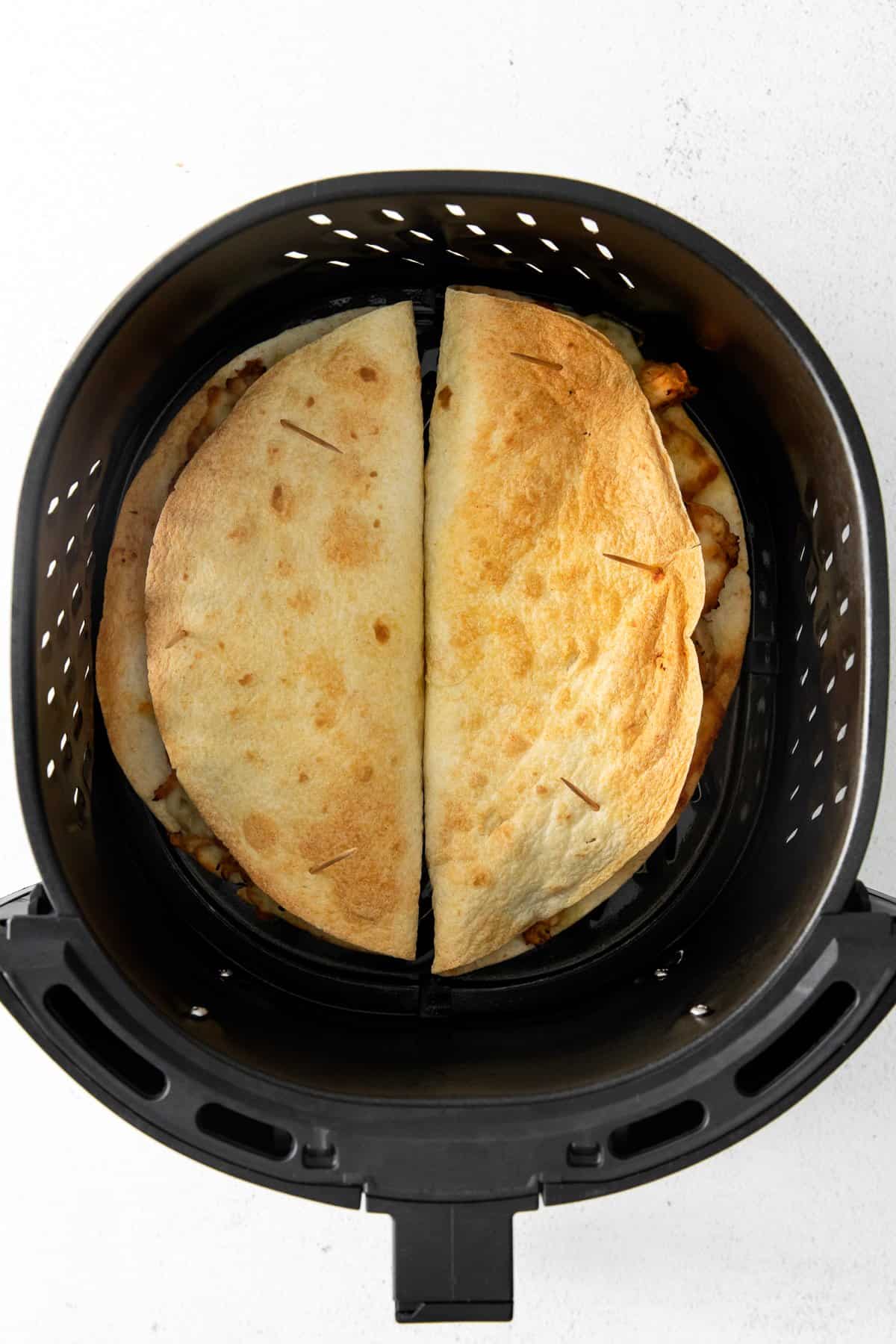 78) Air Fryer Quesadillas in Under 10 Minutes, Chicken and Cheese  Quesadillas [2020] 