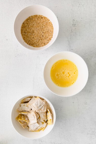 Air fryer ravioli ingredients in bowls.