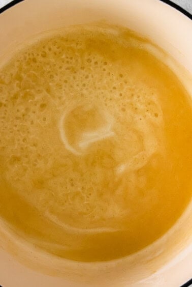 roux in pot