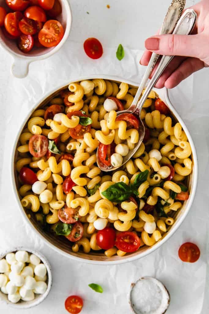 Caprese Pasta Salad - The Cheese Knees