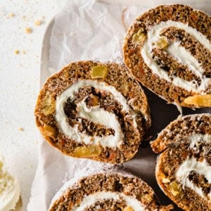 carrot cake roll