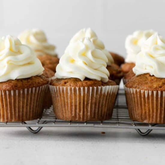 cropped-Carrot-Cake-Cupcakes-09.jpg