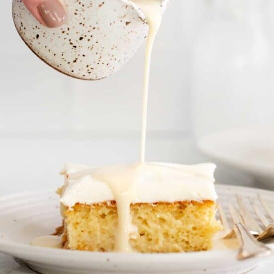 cropped-Tres-Leches-Cake-04.jpg