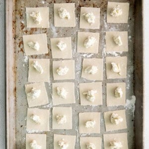 Cheese tortellini with filling.