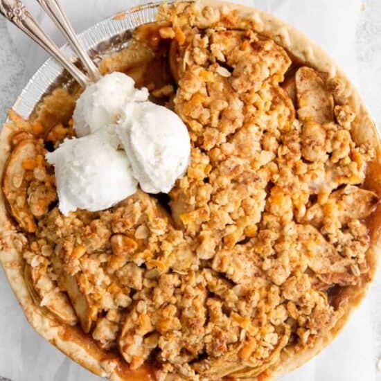 apple pie with cheese