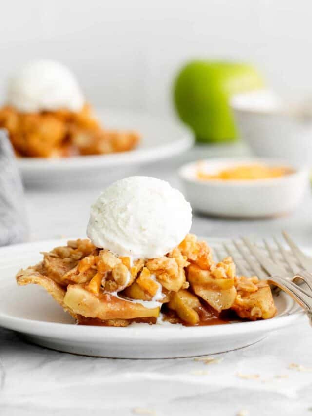 Apple Pie with Cheese Cheese Knees
