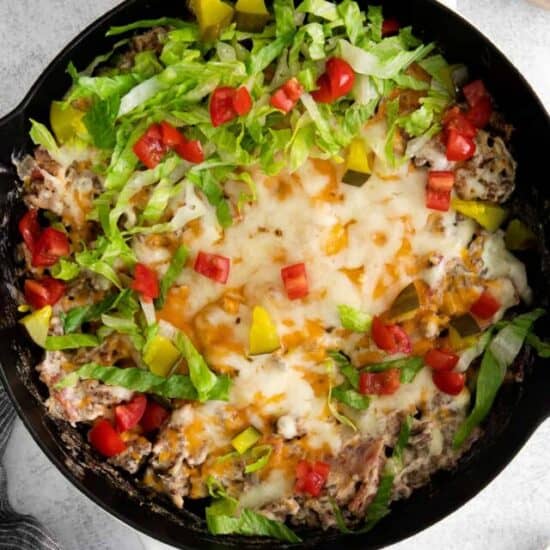 a skillet of Easy Cheeseburger Dip