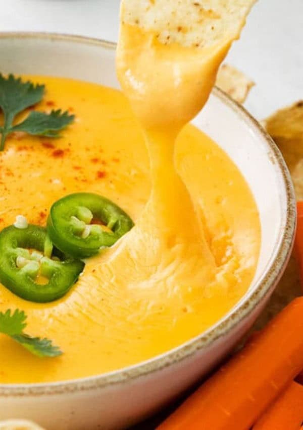 nacho cheese sauce in bowl.