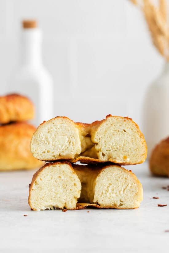 Easy Asiago Bagel Recipe The Cheese Knees