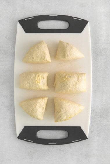 dough in 6 pieces.