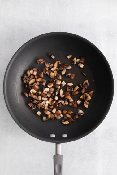 cooked mushrooms in skillet.