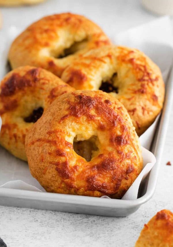 asiago bagels on platter.