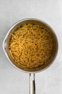 mac and cheese in pot.