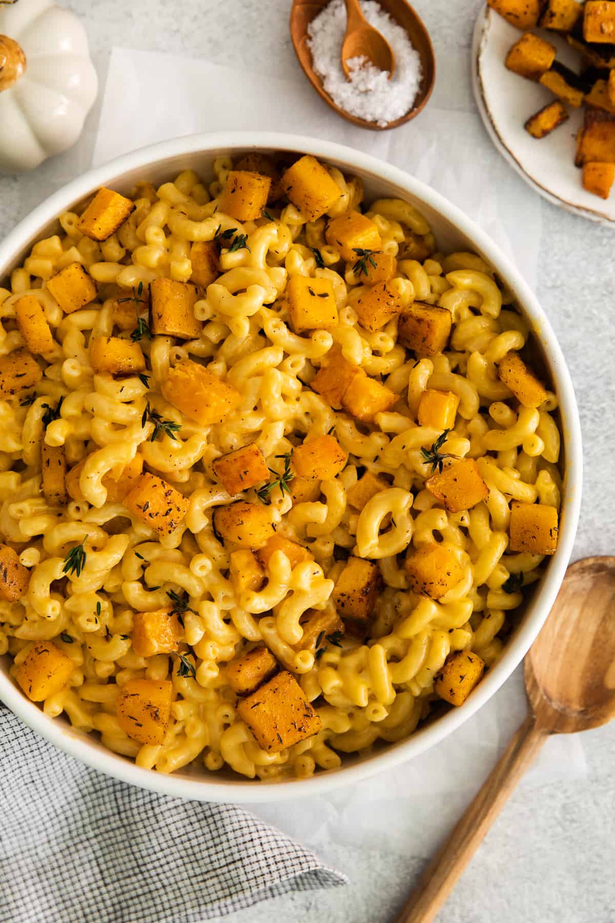 pumpkin mac and cheese in serving bowl.