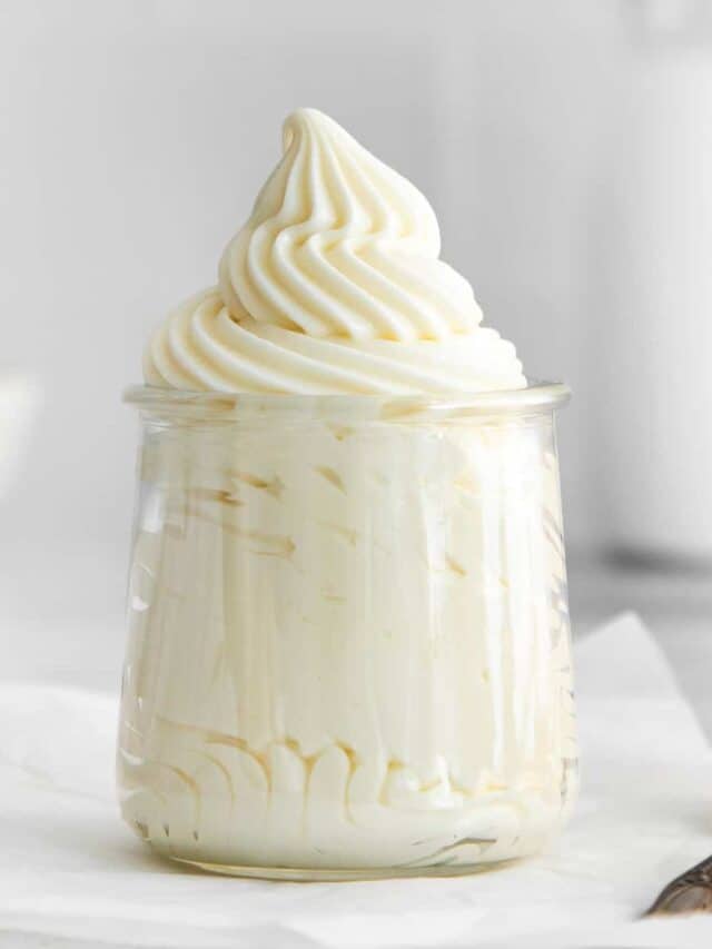 Whipped Cream Cheese Frosting Cheese Knees