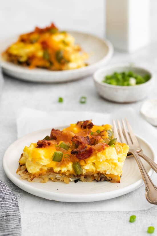 Breakfast Pizza with Hash Brown Crust - The Cheese Knees