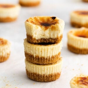 A stack of creme brulee cheesecakes.