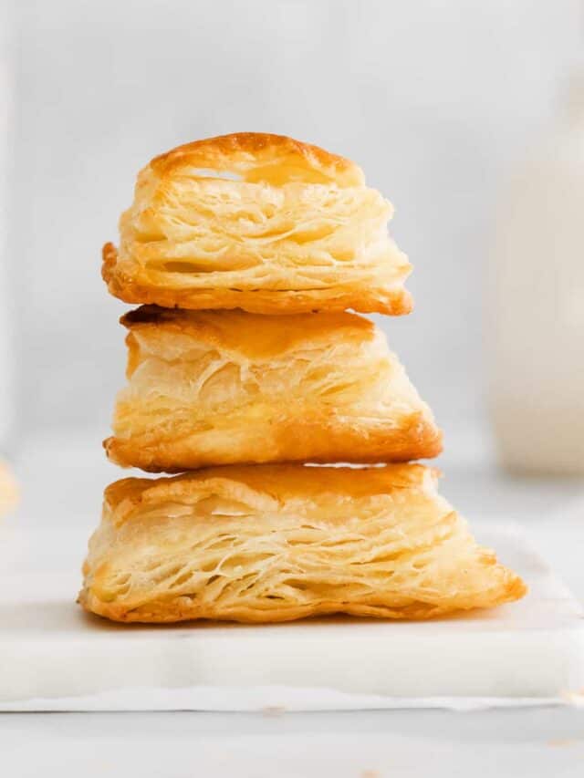 Homemade Puff Pastry Cheese Knees