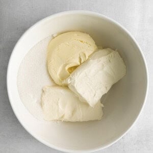 butter and sugar in a white bowl.