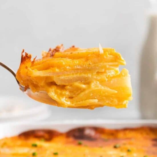 A scoop of scalloped potatoes.