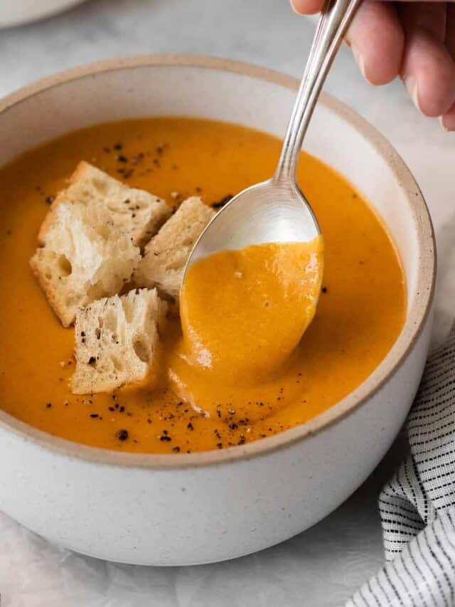 Wisconsin Cheese Soup Recipe - Cheese Knees 🧀