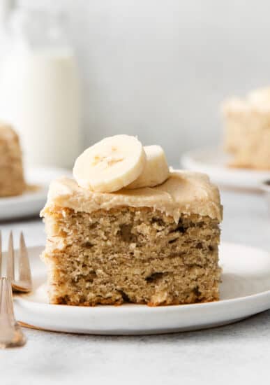 Banana cake with cream cheese frosting.