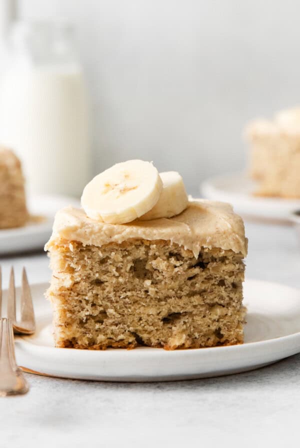 Banana cake with cream cheese frosting.