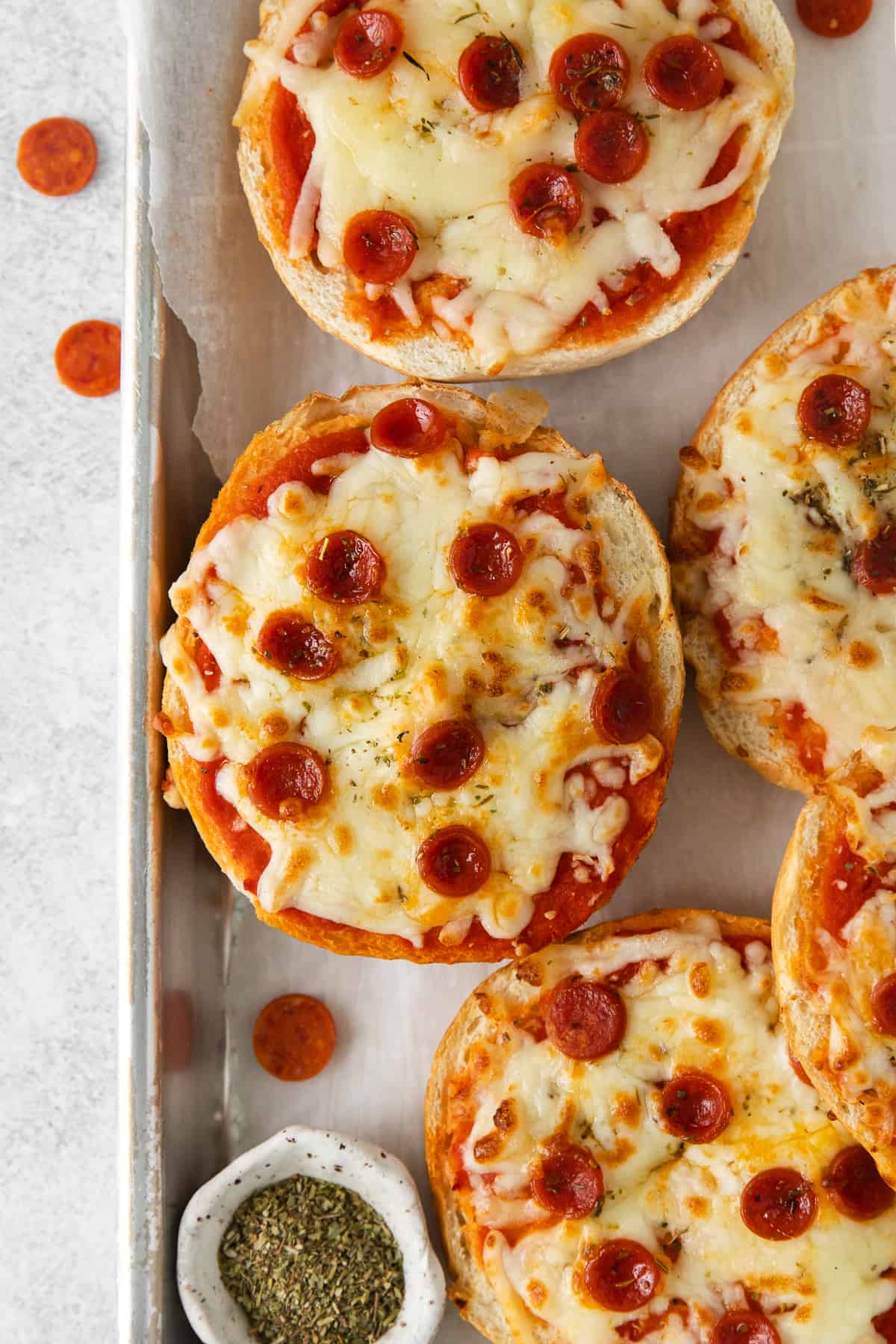 Air Fryer Pizza Bagels The Cheese Knees