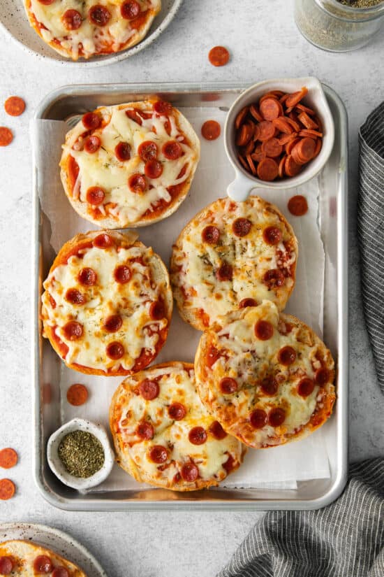 Air Fryer Pizza Bagels - The Cheese Knees