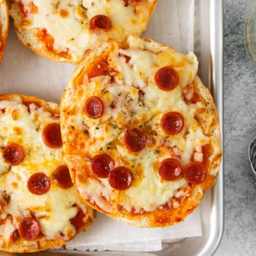 Air fryer pizza bagels.