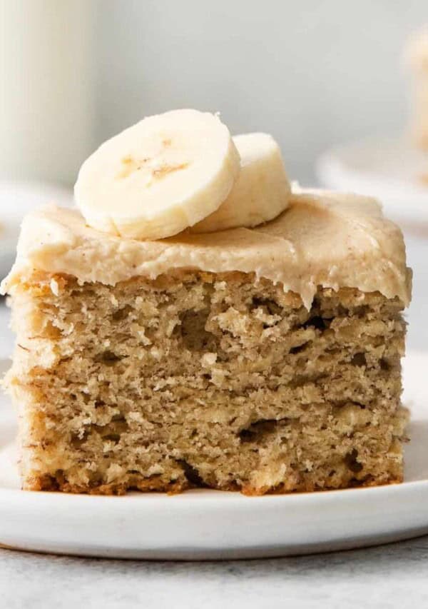 Banana cake with cream cheese frosting.
