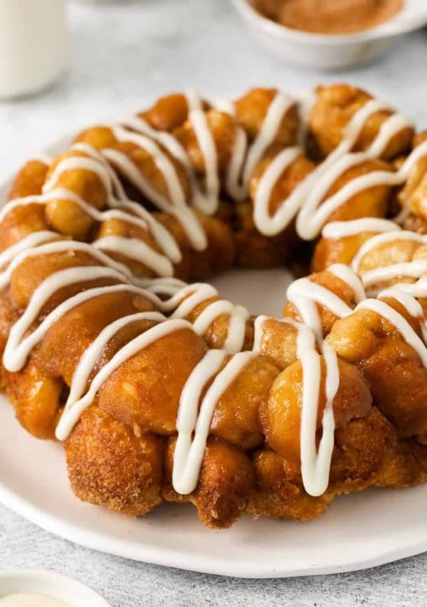 monkey bread with cream cheese drizzle