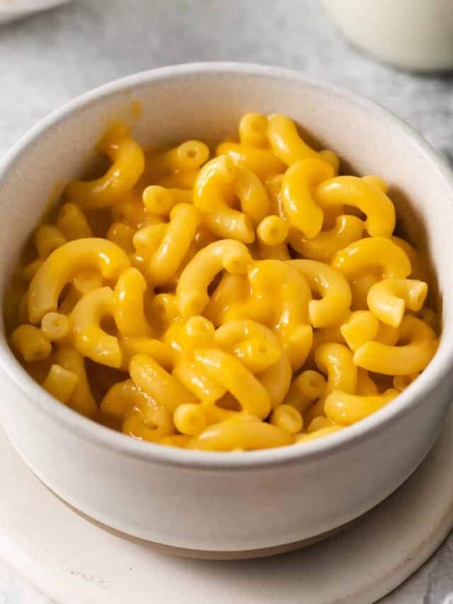 Microwave Mac and Cheese Cheese Knees