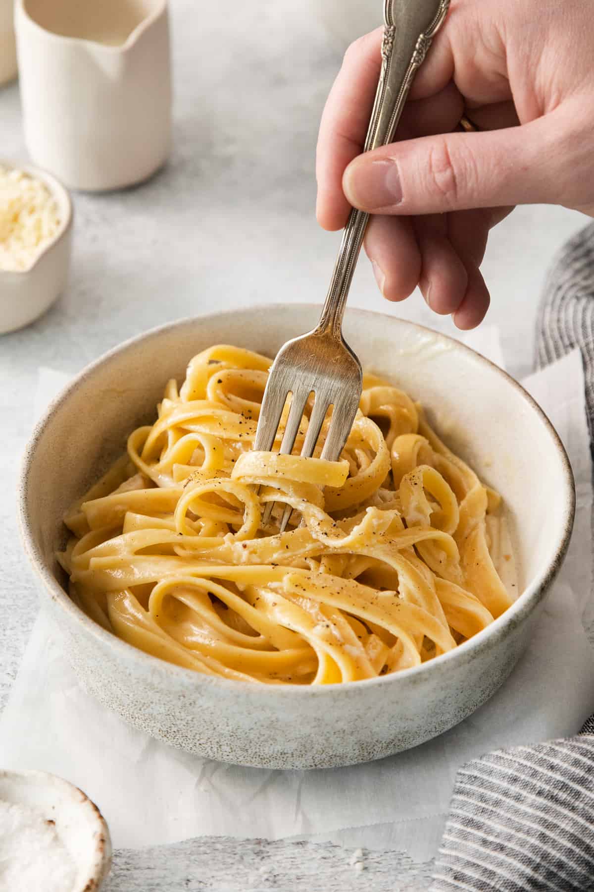 Fettuccine alfredo in a bowl.